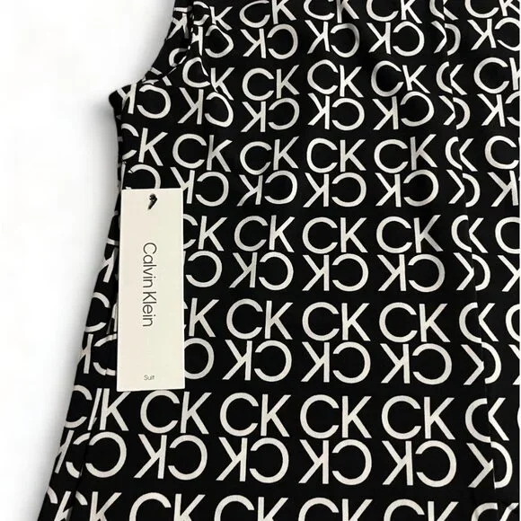 Calvin Klein Black & White Sleeveless Logo Top – Women’s Size M - Picture 10 of 11